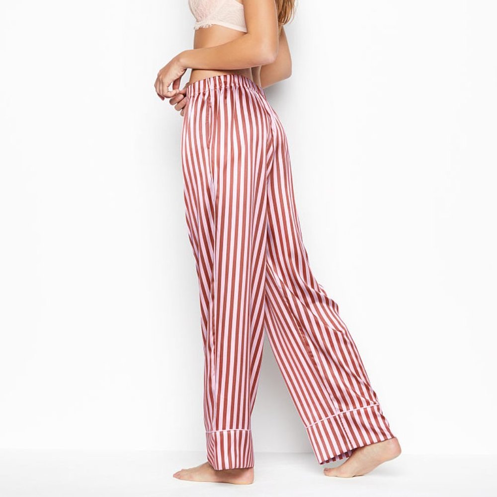 SzS NWT 31” Inseam VS Satin Long Pant Striped